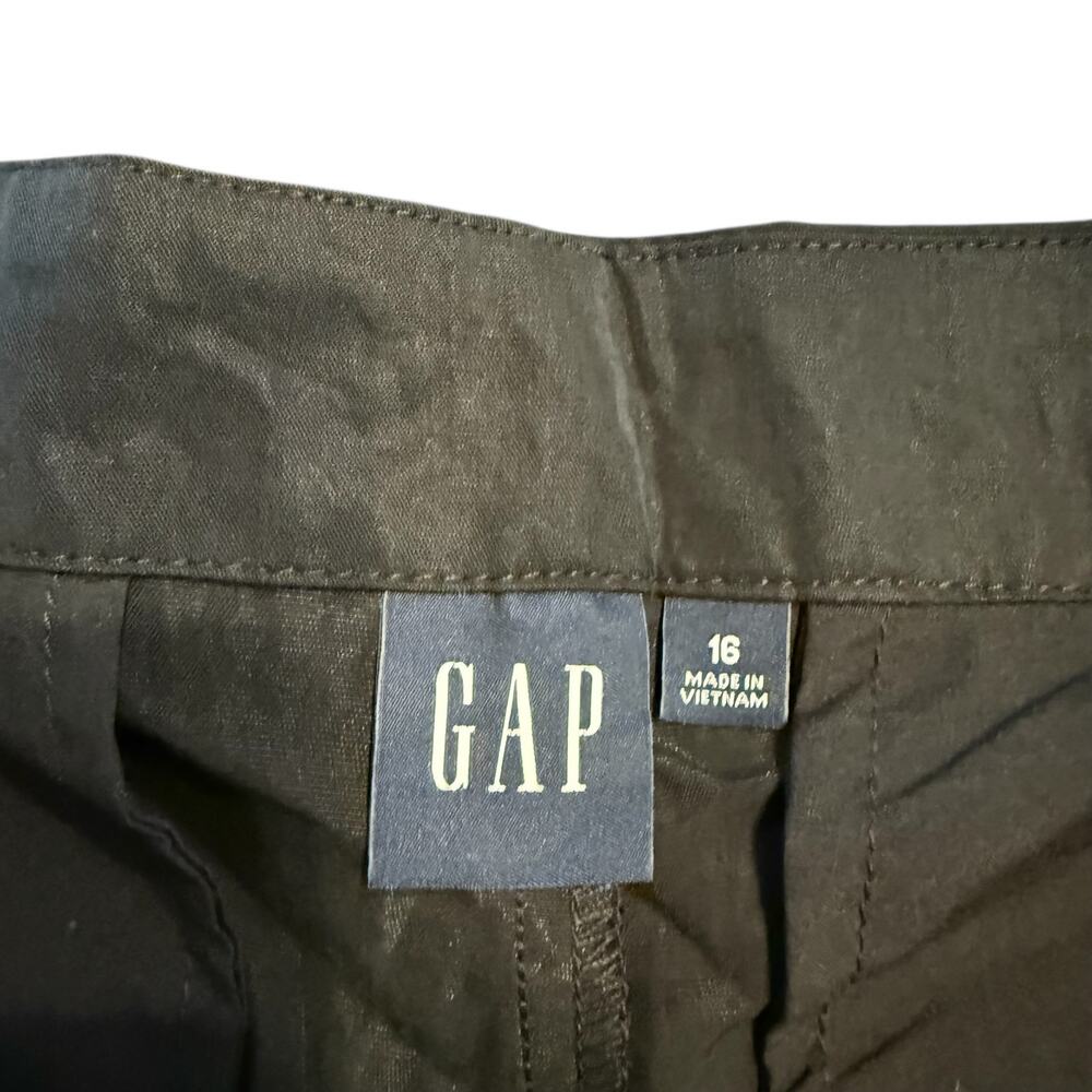 Gap Women’s NEW black pleated shorts, tencil, high waisted, Size 16 - Picture 5 of 7